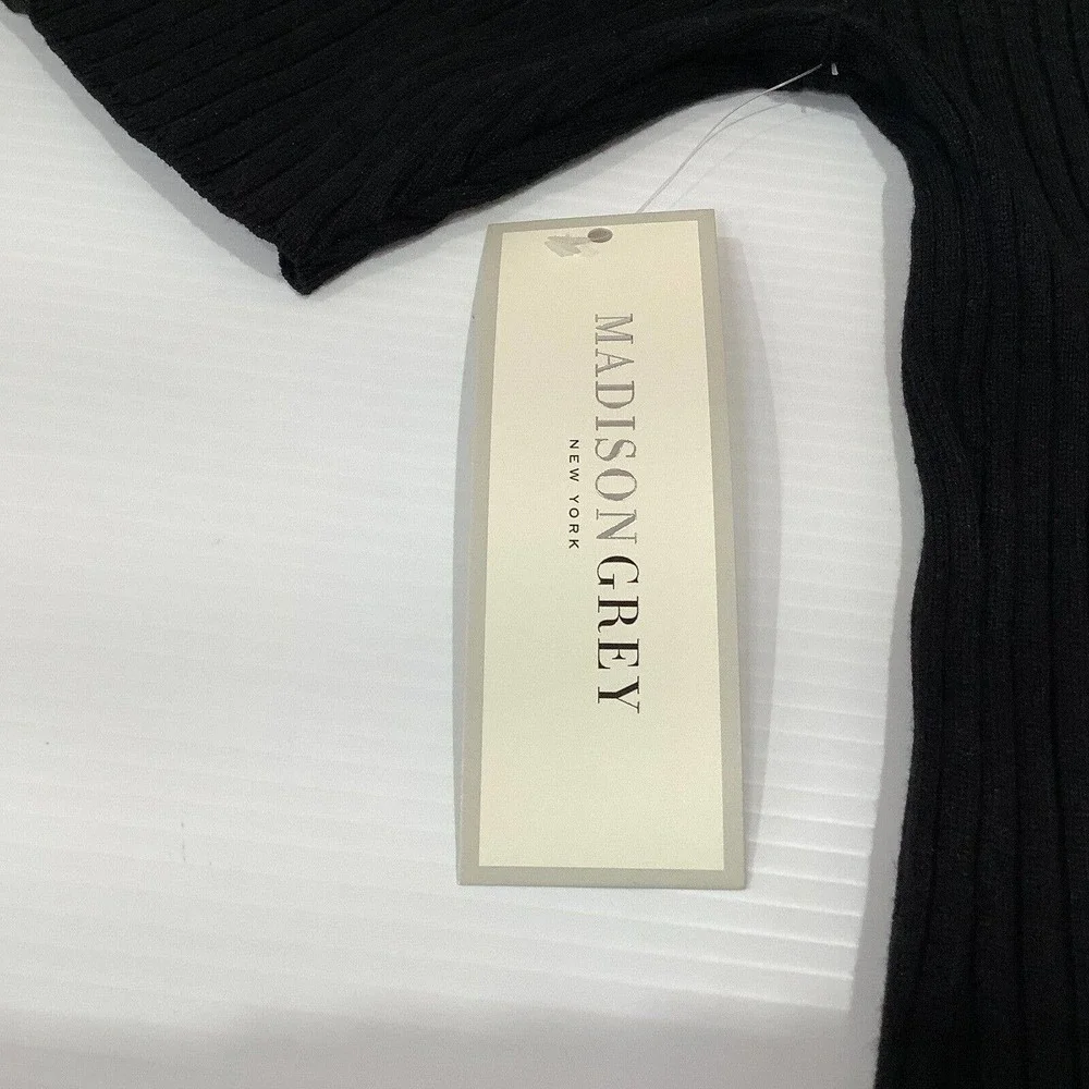 Madison Grey Women's Black Mock Turtleneck sz S Short Sleeve NWT - Picture 7 of 7